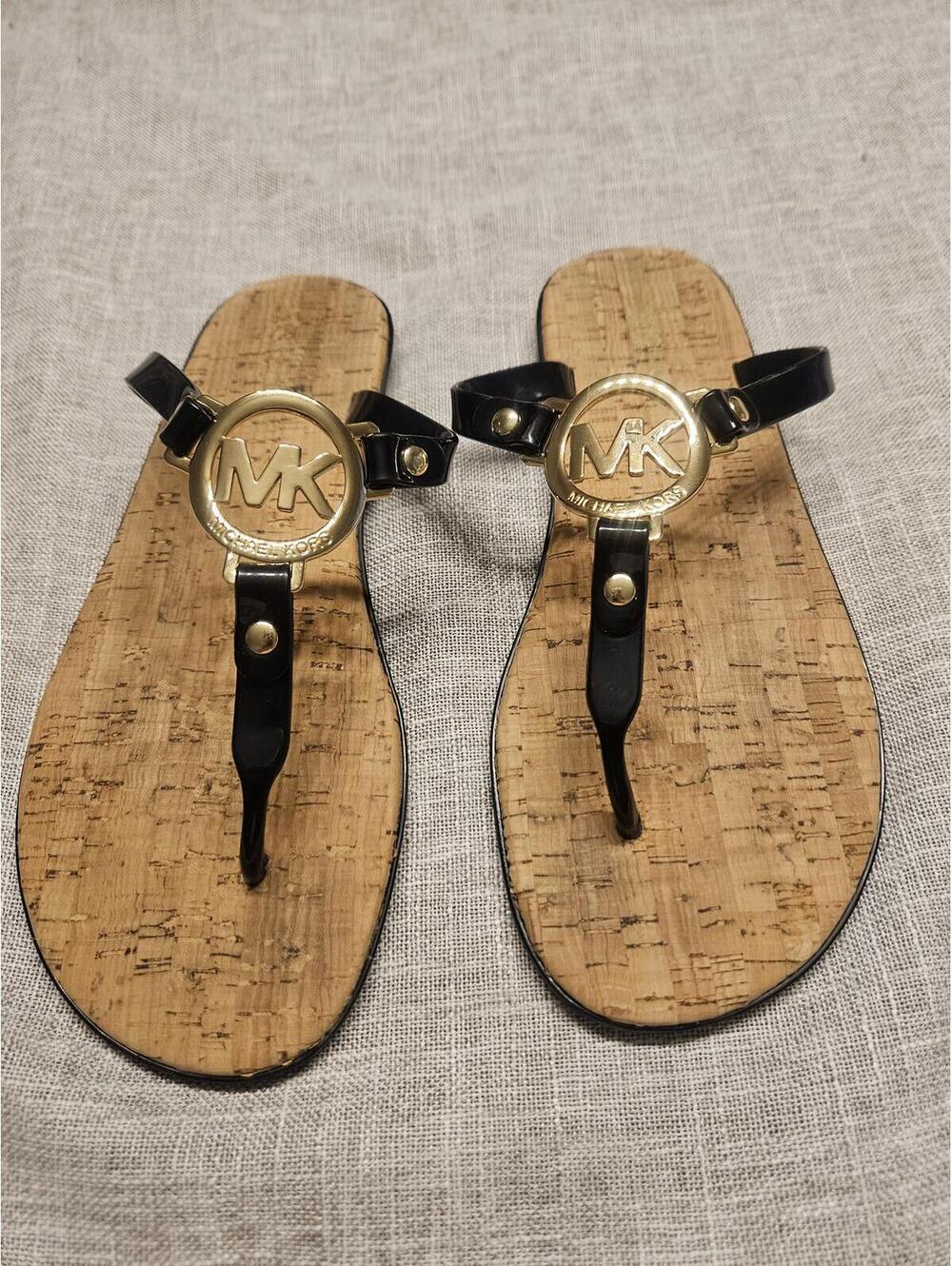 Michael Kors MK Charm Jelly Thong Sandals